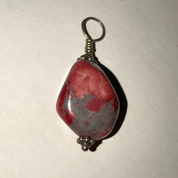 Red and Grey Stone and Silver Pendant - Picture 4 of 9